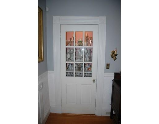 85 Mansur St, Lowell, MA 01852 photo 7