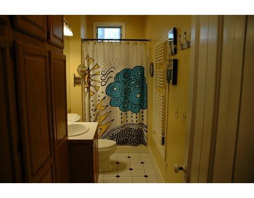 85 Mansur St, Lowell, MA 01852 photo 26