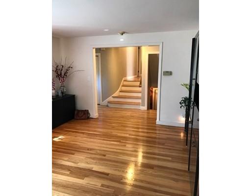 30 Hemlock Dr, Canton, MA 02021 photo 3