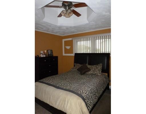 65 Wing Ln, Acushnet, MA 02743 photo 9