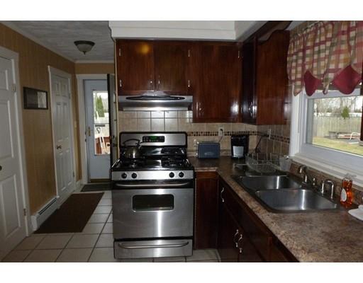65 Wing Ln, Acushnet, MA 02743 photo 5