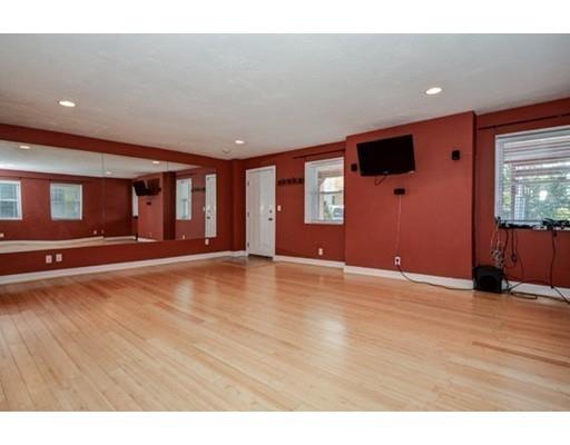 40 Elm St #B, Worcester, MA 01609 photo 10