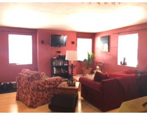 40 Elm St #B, Worcester, MA 01609 photo 9