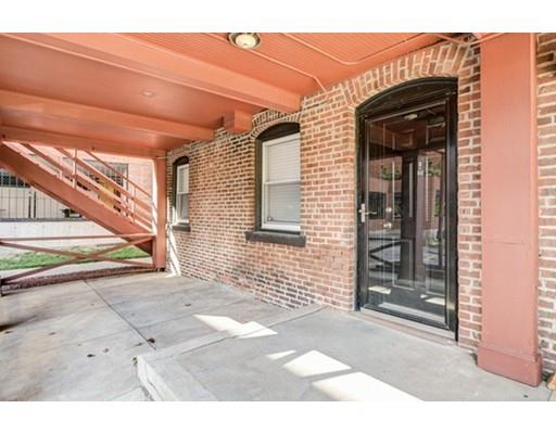 40 Elm St #B, Worcester, MA 01609 photo 6