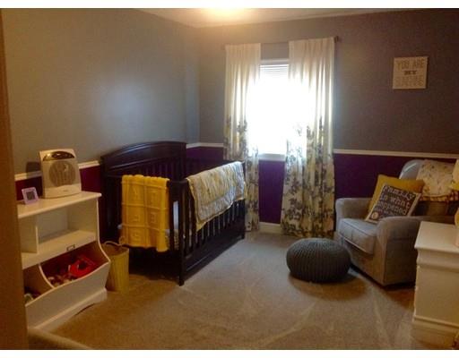 75 Carnavon Cir, Springfield, MA 01109 photo 15