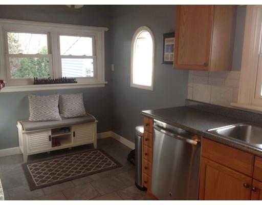 75 Carnavon Cir, Springfield, MA 01109 photo 7