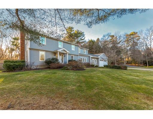 1 Brooks Cir, Beverly, MA 01915 photo 3
