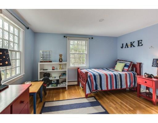1 Brooks Cir, Beverly, MA 01915 photo 19