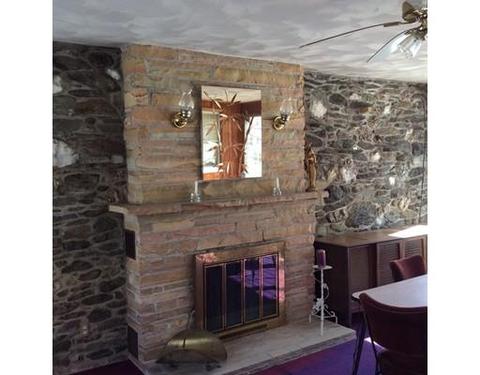 57 Mohawk Dr, Springfield, MA 01129 photo 4