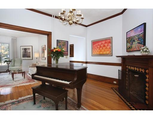 240 Walnut St, Brookline, MA 02445 photo 3