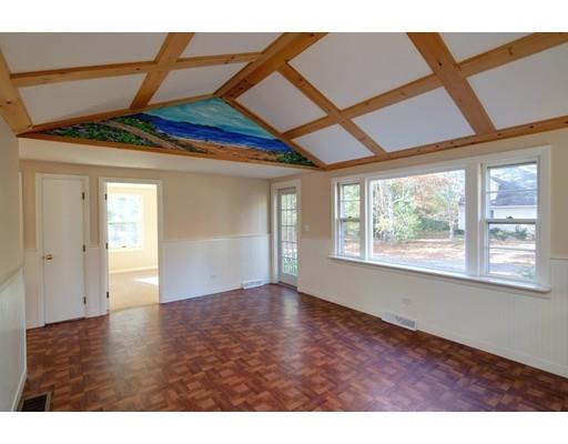 51 Massasoit Ave, Mashpee, MA 02649 photo 14