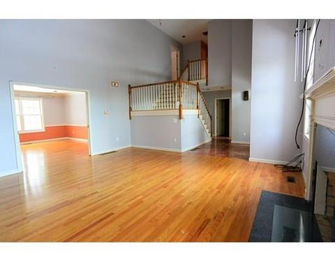 52 Whisper Dr, Worcester, MA 01609 photo 3
