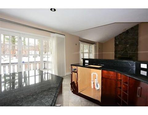 52 Whisper Dr, Worcester, MA 01609 photo 17