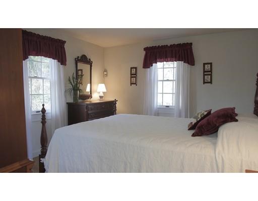 5 Hickory Ln, Danvers, MA 01923 photo 5