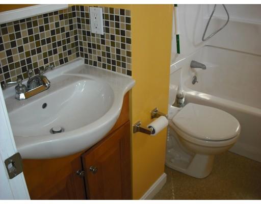 29 Brimblecom St, Lynn, MA 01902 photo 9