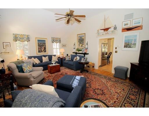 2 Cutter Hill Rd, Hingham, MA 02043 photo 8