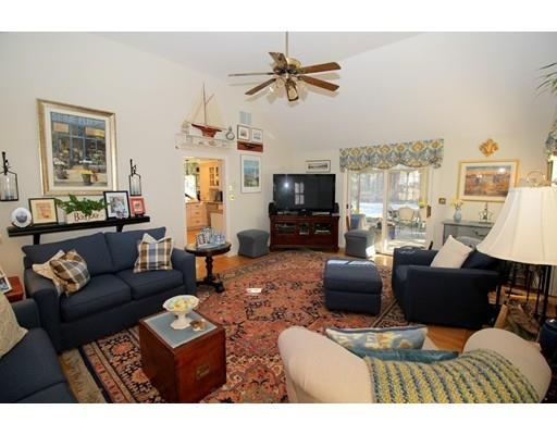 2 Cutter Hill Rd, Hingham, MA 02043 photo 9