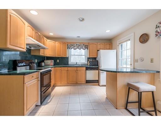 137 High Plain Rd, Andover, MA 01810 photo 3
