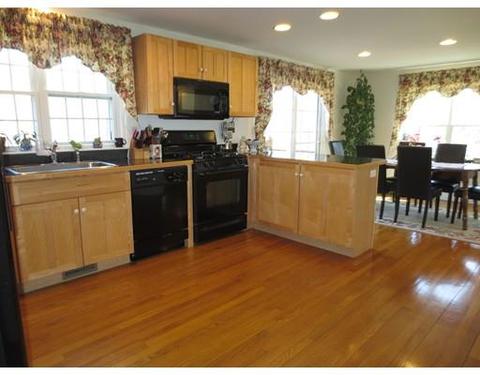 77 Main St, Mashpee, MA 02649 photo 6