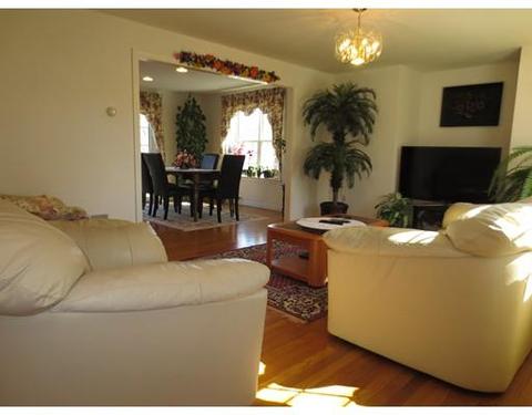 77 Main St, Mashpee, MA 02649 photo 3