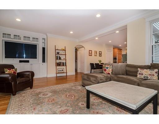 14 Massasoit Rd, Wellesley, MA 02481 photo 9