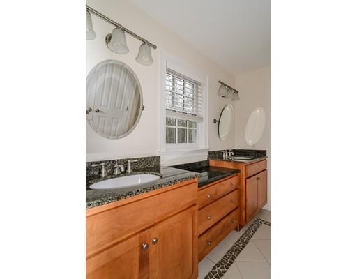 14 Massasoit Rd, Wellesley, MA 02481 photo 16