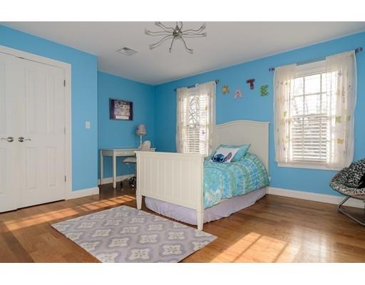 14 Massasoit Rd, Wellesley, MA 02481 photo 14