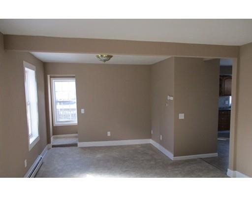 23 Tower St, Webster, MA 01570 photo 5