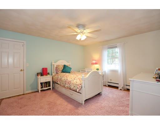 2 Laurel Cir, Needham, MA 02492 photo 16