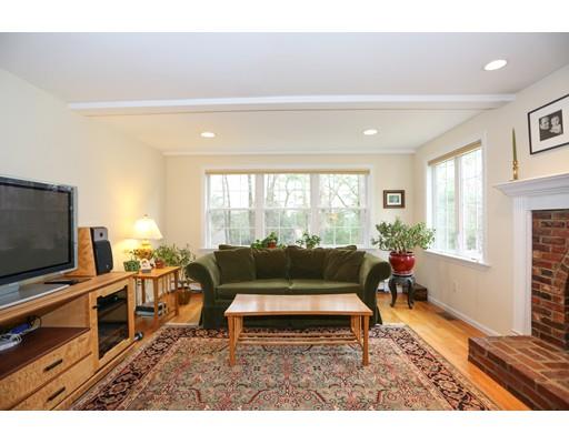 2 Laurel Cir, Needham, MA 02492 photo 12
