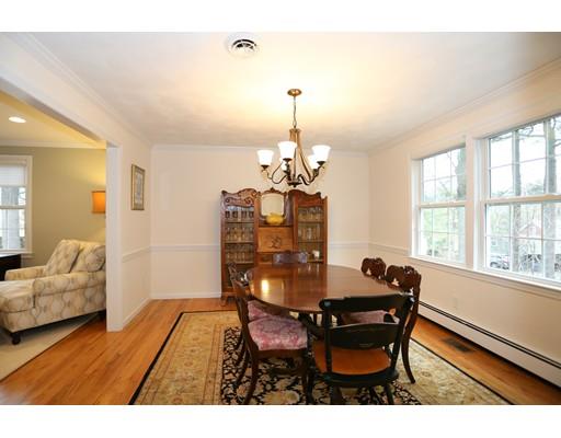 2 Laurel Cir, Needham, MA 02492 photo 5
