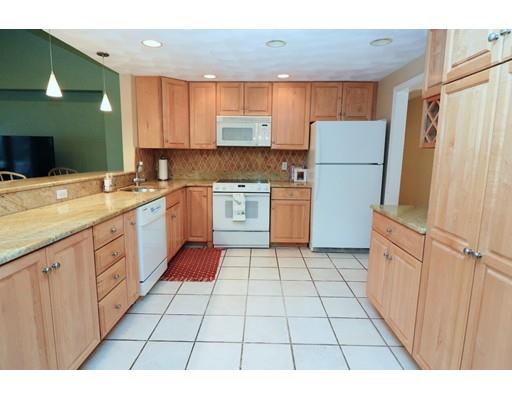 93 Standish, Needham, MA 02492 photo 6