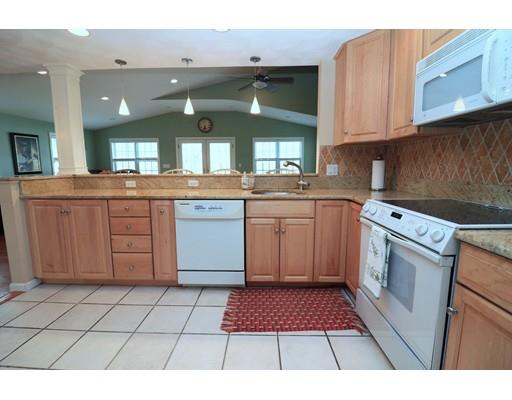 93 Standish, Needham, MA 02492 photo 5
