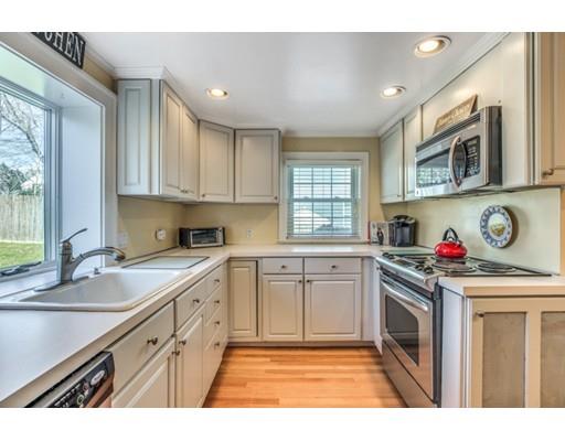 54 Douglas Rd, Needham, MA 02492 photo 12