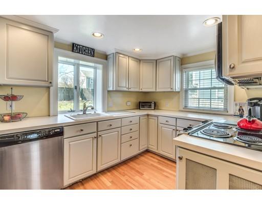 54 Douglas Rd, Needham, MA 02492 photo 11