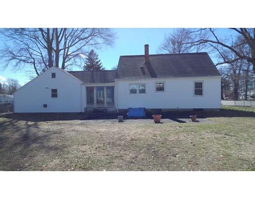 6 Dutton St, Springfield, MA 01151 photo 2