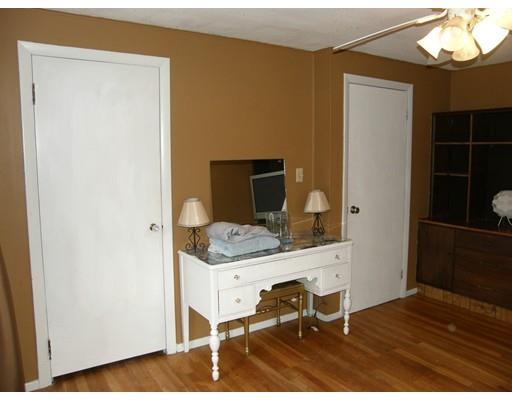 29 Crystal St, Webster, MA 01570 photo 16