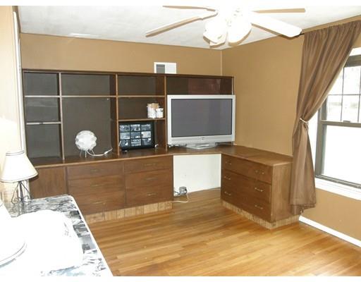 29 Crystal St, Webster, MA 01570 photo 15