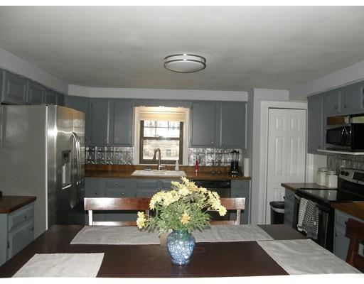 29 Crystal St, Webster, MA 01570 photo 5