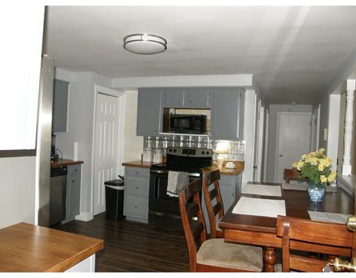 29 Crystal St, Webster, MA 01570 photo 4
