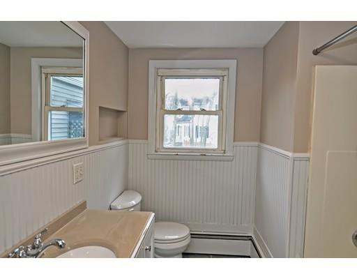 89 Gloucester Ave, Gloucester, MA 01930 photo 13