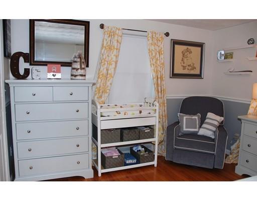 85 Powell Ave, Springfield, MA 01118 photo 14