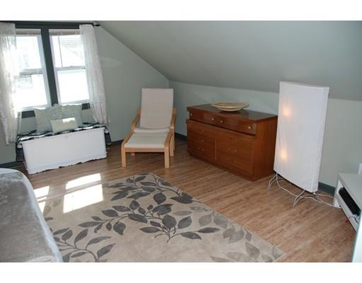 85 Powell Ave, Springfield, MA 01118 photo 17