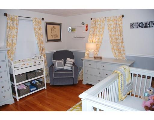 85 Powell Ave, Springfield, MA 01118 photo 13
