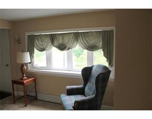 35 Acrebrook Rd, Springfield, MA 01129 photo 12