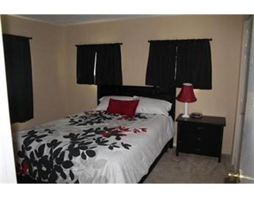 35 Acrebrook Rd, Springfield, MA 01129 photo 20
