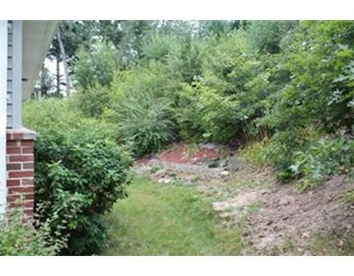 35 Acrebrook Rd, Springfield, MA 01129 photo 28