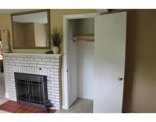 35 Acrebrook Rd, Springfield, MA 01129 photo 10