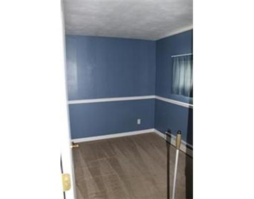 35 Acrebrook Rd, Springfield, MA 01129 photo 17
