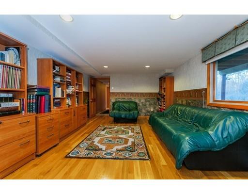 19 Thomas Dr, Framingham, MA 01701 photo 17